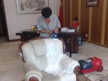 一站式北京保潔服務(wù) 沙發(fā)地毯燈具玻璃清洗、消毒與滅蟲，打造潔凈健康家園